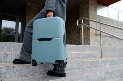 Какви са размерите за ръчен багаж? Съвети при избор на куфар и раница