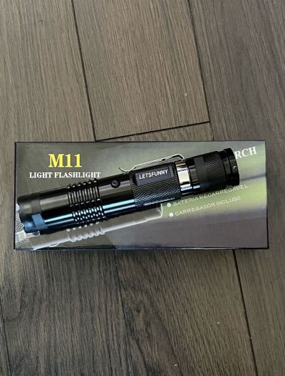 Мощен LED фенер с електрошок POWER STYLE M11 – идеален за оцеляване и самоотбрана